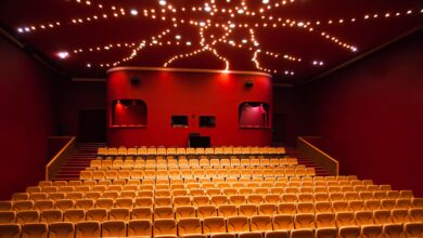 Photo of Спектакль в Тюмени: театральная постановка вызвала скандал