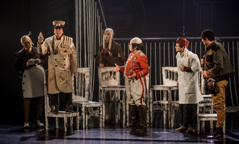 Photo of Спектакль в Тюмени: театральная постановка вызвала скандал