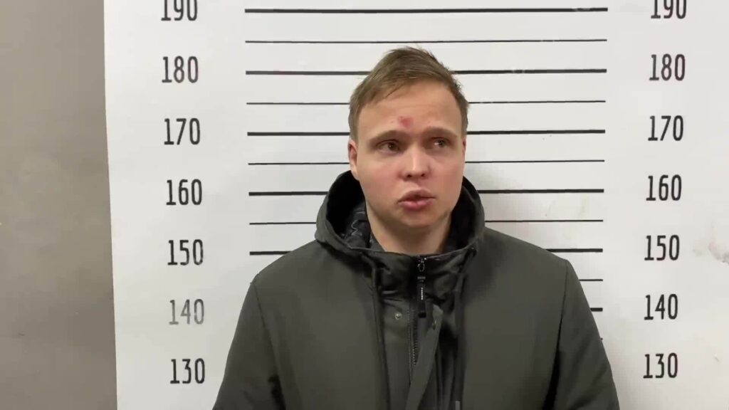 Фото 8 — Пропажа женщины в Екатеринбурге: полиция объявила розыск