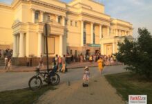 Photo of Спектакль в Тюмени: театральная постановка вызвала скандал